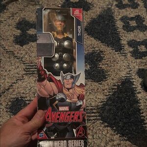 Vintage Marvel avengers Thor Titan, hero series